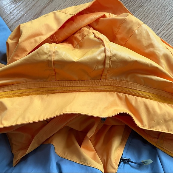 Nike ACG Windbreaker - Picture 7 of 10